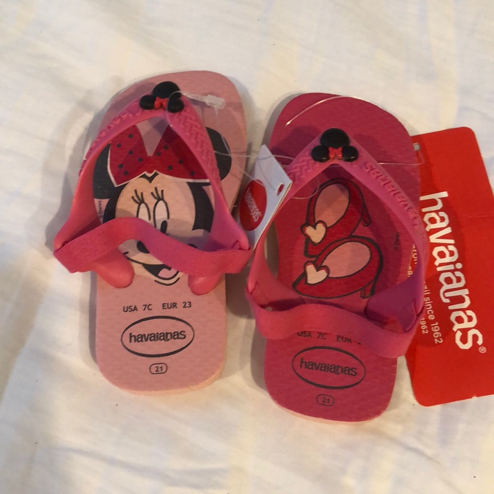 Toddler Havaianas- Minnie Mouse - never worn